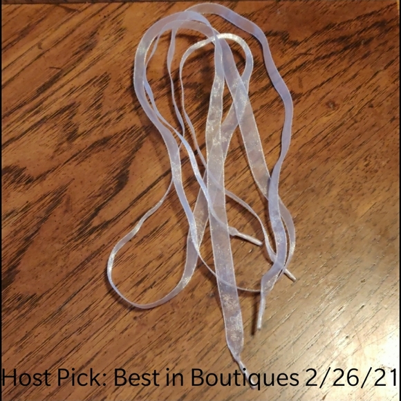 Other - 🎇3/$15🎇 🎉2X HP🎉 Pale pink sheer organza shoelaces